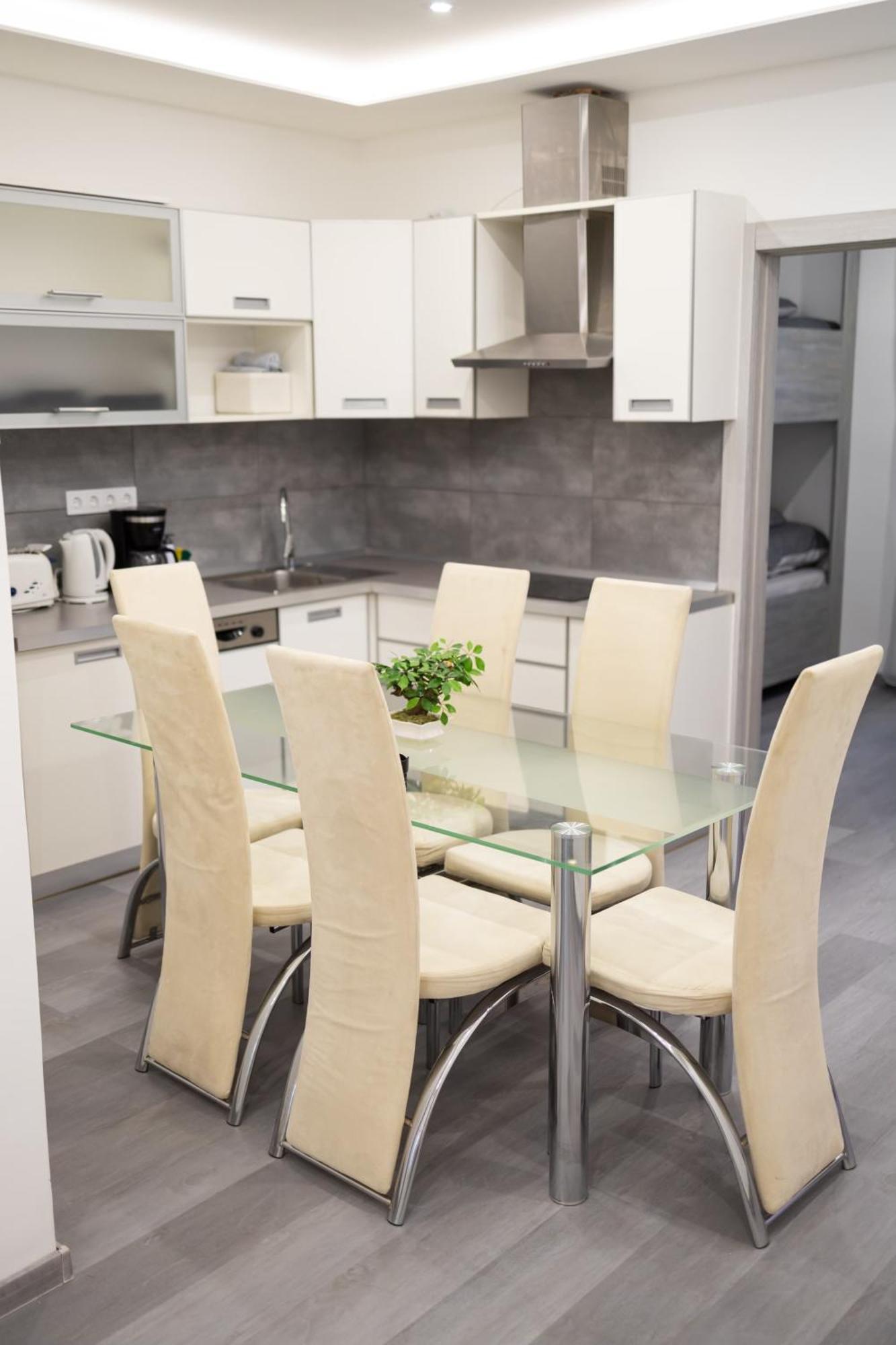 Fonix Apartman Debreczyn Zewnętrze zdjęcie
