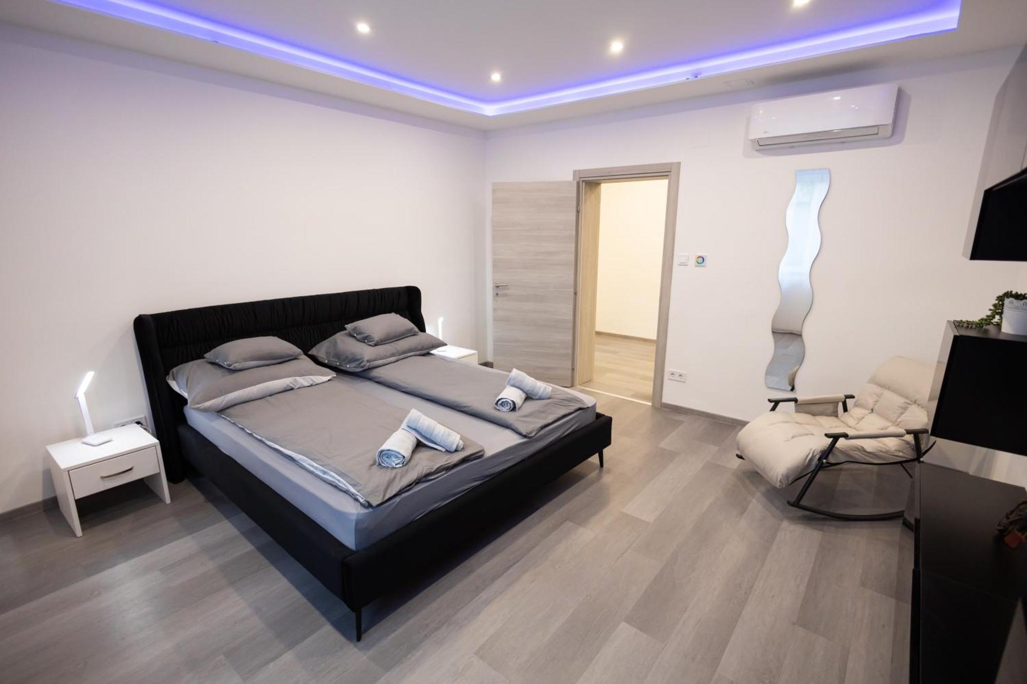 Fonix Apartman Debreczyn Zewnętrze zdjęcie